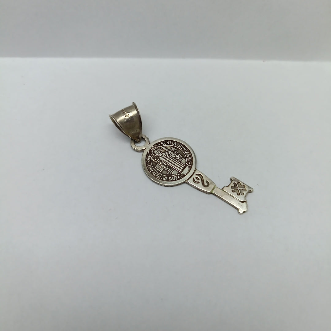 DIJE PLATA 3.2 GRMS (SEMINUEVO)