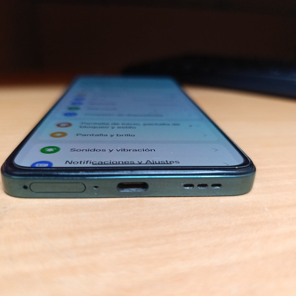 CELULAR OPPO RENO 12F 5G CPH2637 256 GB 12 GB RAM (SEMINUEVO)