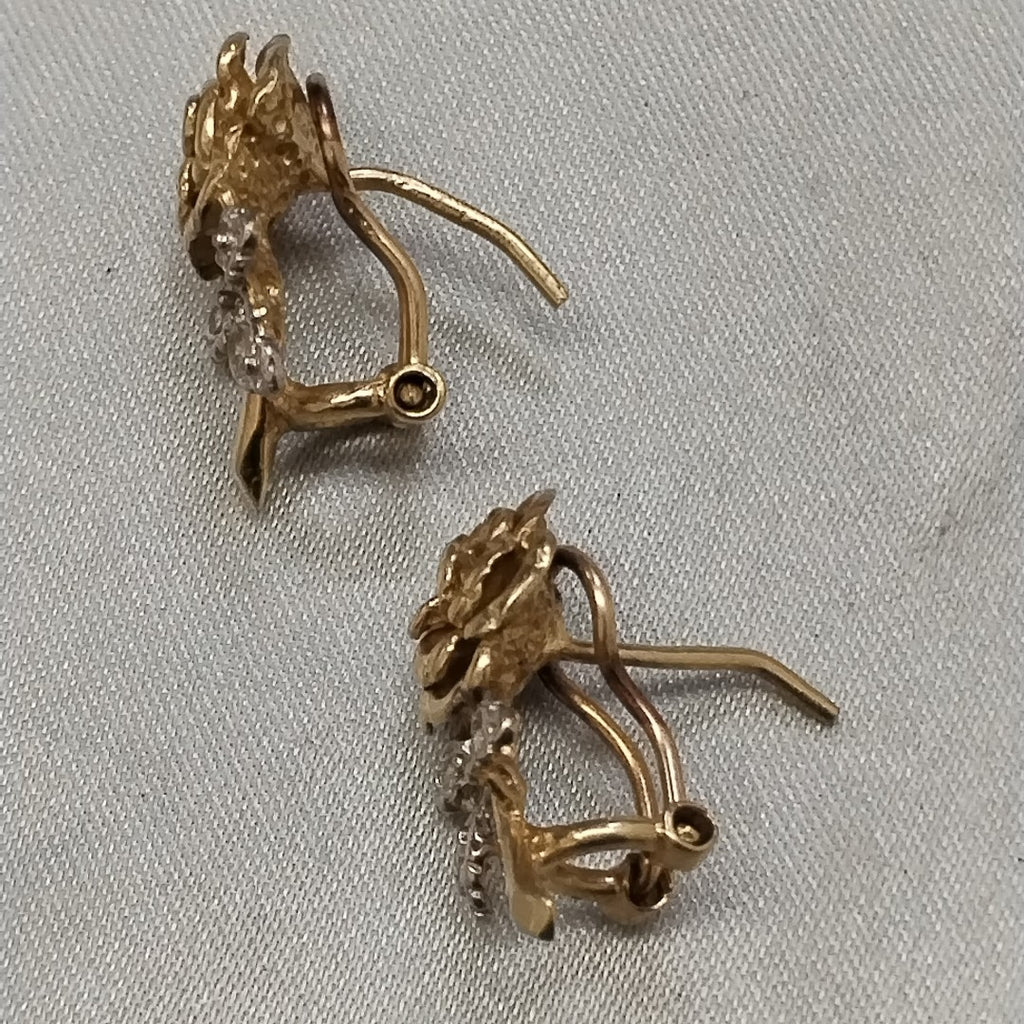 ARETES PAR ORO 10 K 4.9 GRMS (SEMINUEVO)