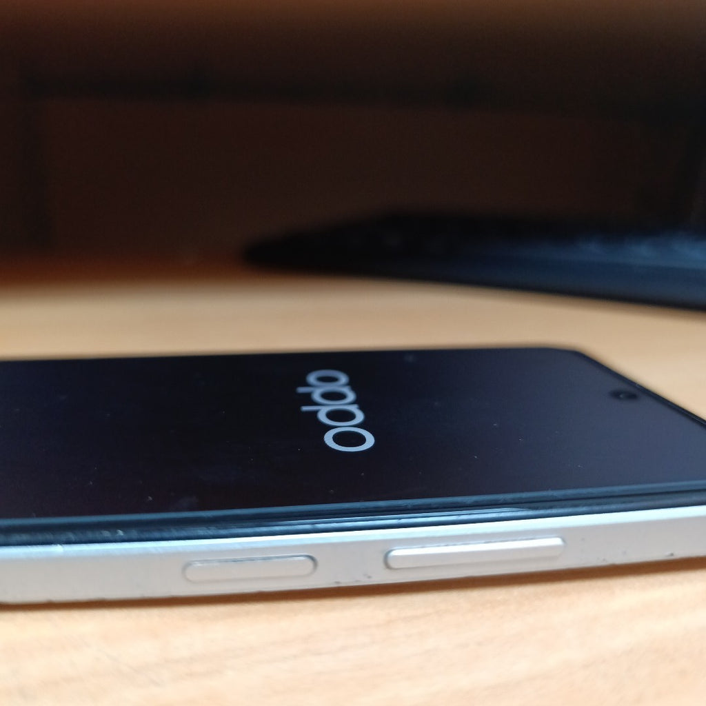 CELULAR OPPO A60 CPH3669 256 GB 8 GB RAM (SEMINUEVO)