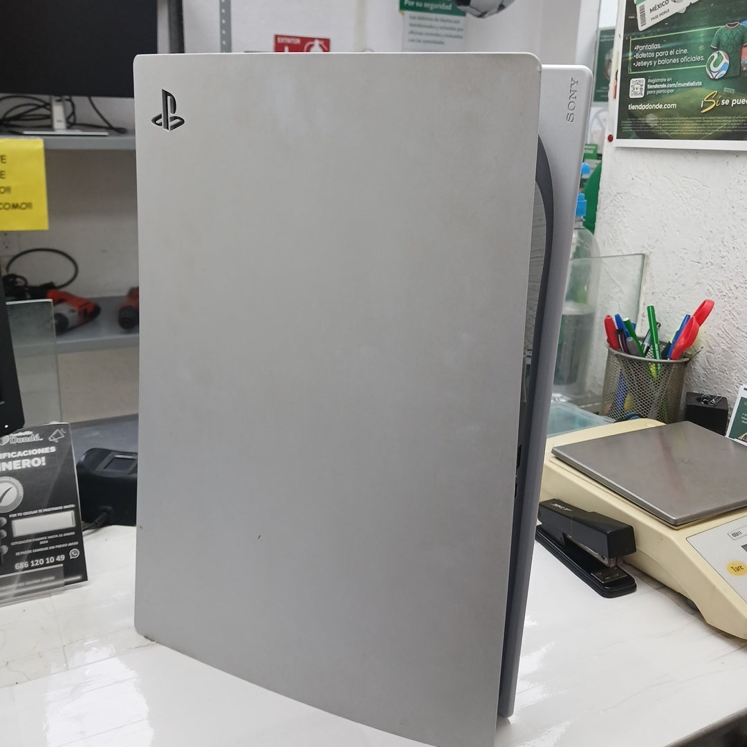 CONSOLA DE VIDEOJUEGO SONY PS5 825 SSD