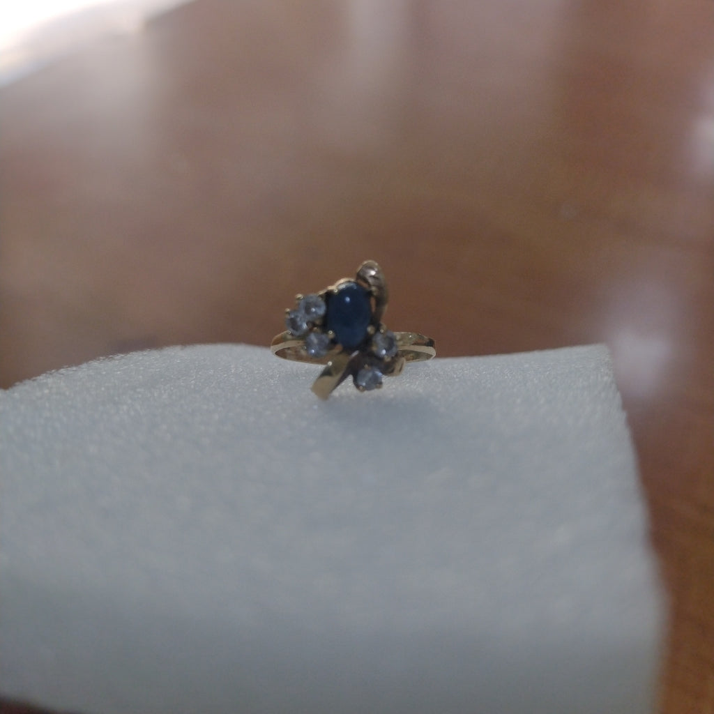 ANILLO ORO 10 K 1.7 GRMS (SEMINUEVO)