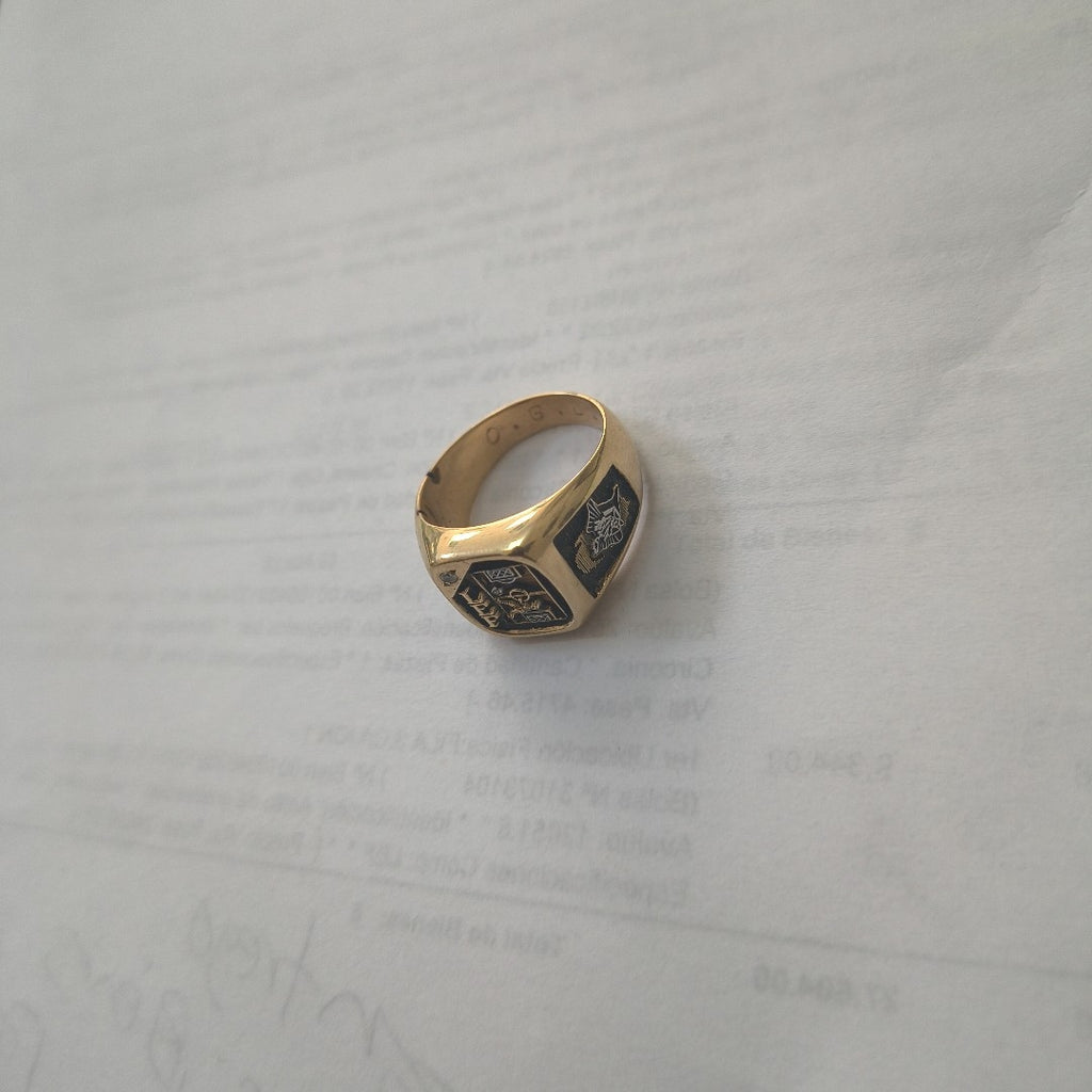 ANILLO DE GRADUACIÓN ORO 14 K 8.9 GRMS (SEMINUEVO)
