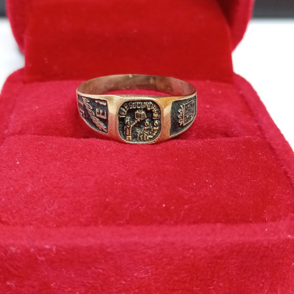 ANILLO DE GRADUACIÓN ORO 8 K 1.9 GRMS (SEMINUEVO)