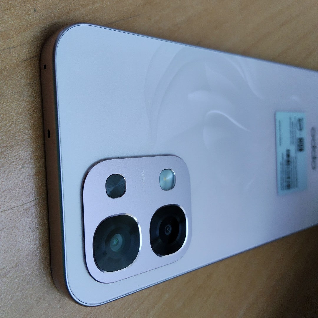 CELULAR OPPO A6 PRO CPH2781 (2025) 256 GB 8 GB RAM