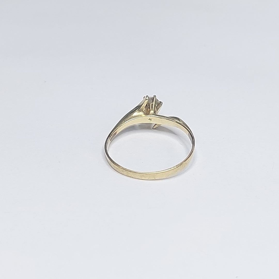 SOLITARIO ORO 14 K 2,20 GRMS (SEMINUEVO)