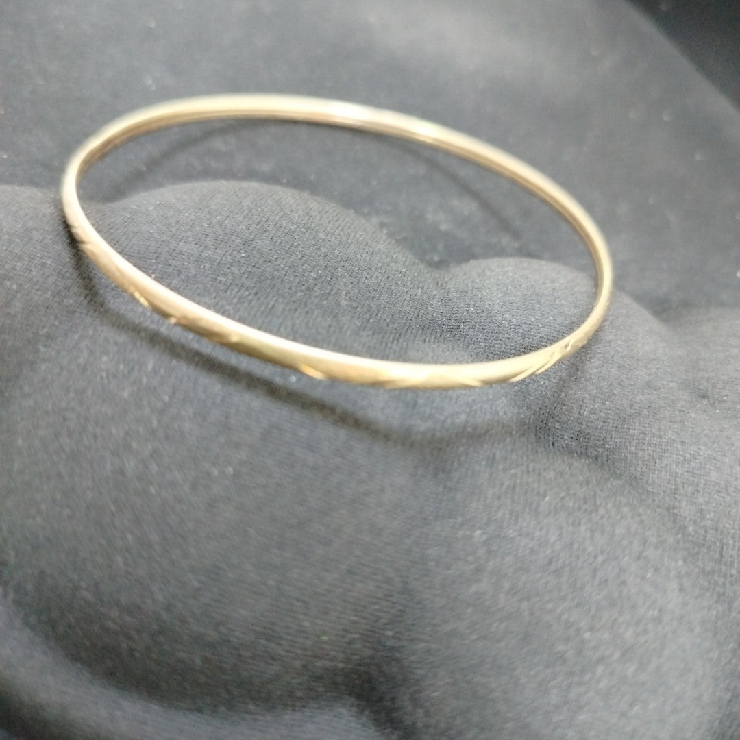 PULSERA RIGIDA ORO 10 K 3.5 GRMS (SEMINUEVO)
