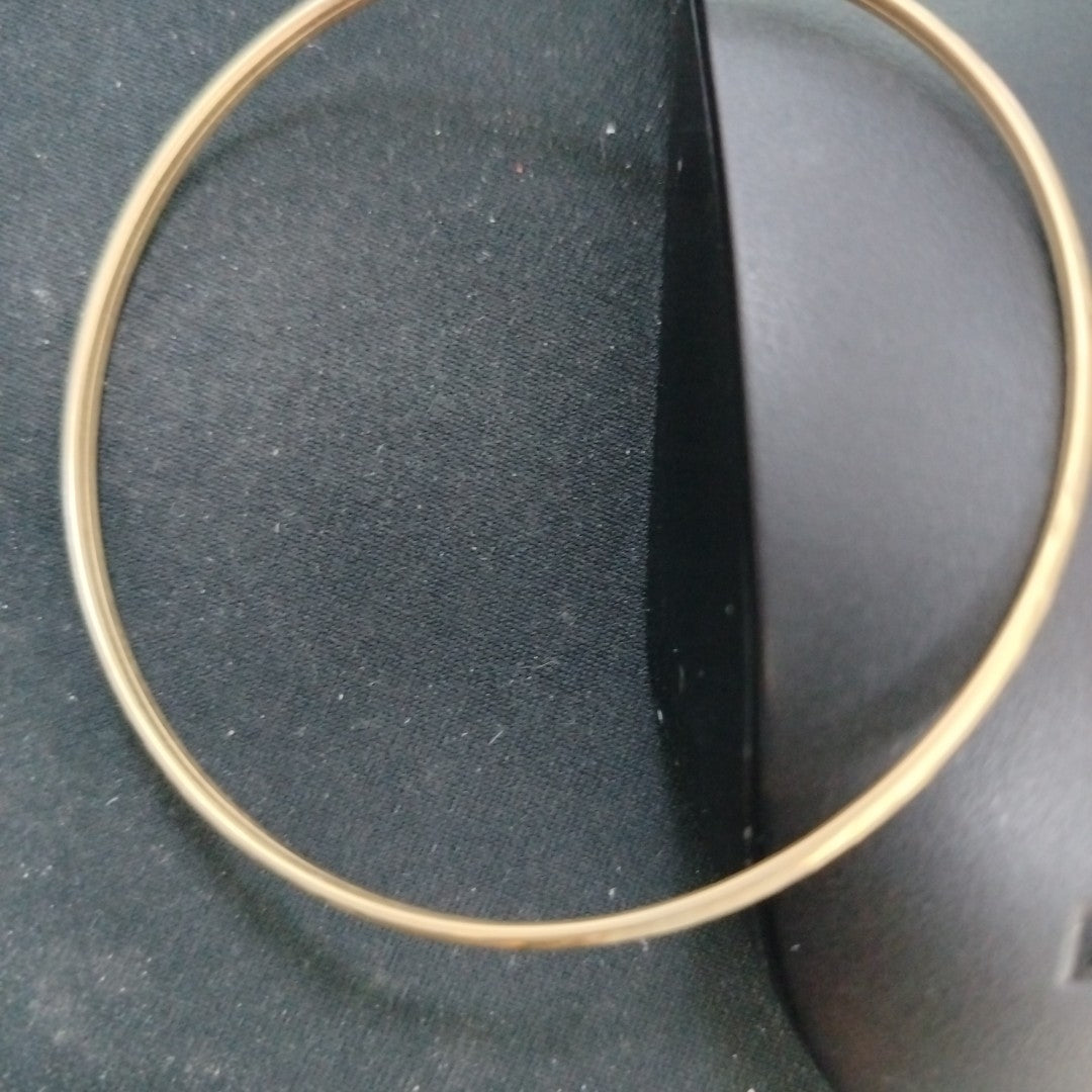 PULSERA RIGIDA ORO 10 K 3.4 GRMS (SEMINUEVO)