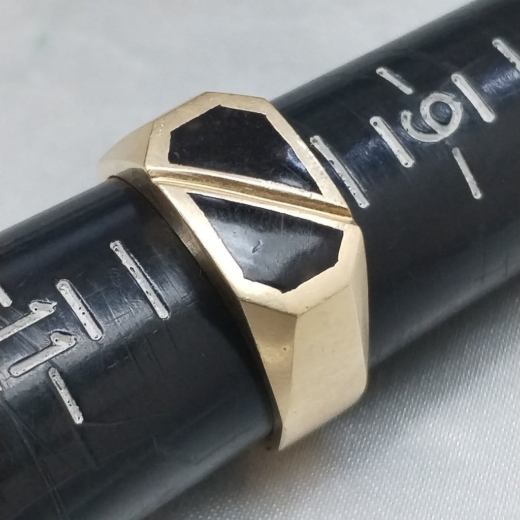 ANILLO ORO 14 K 9.2 GRMS (SEMINUEVO)