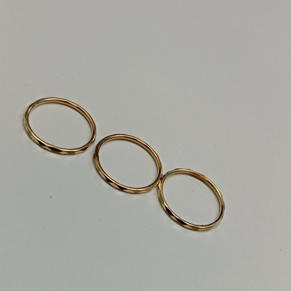 ANILLITO ORO 10 K 1.3 GRMS (SEMINUEVO)