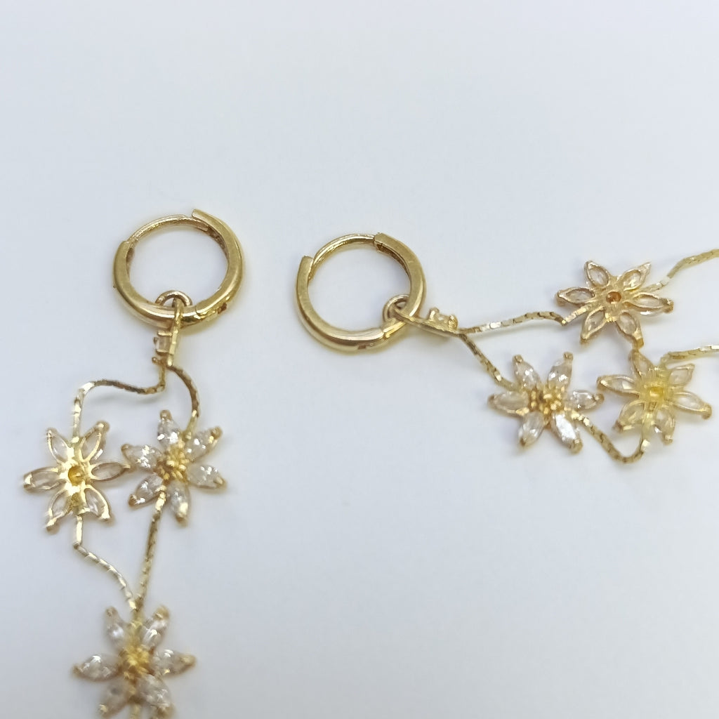 ARETES PAR ORO 14 K 3.4 GRMS (SEMINUEVO)
