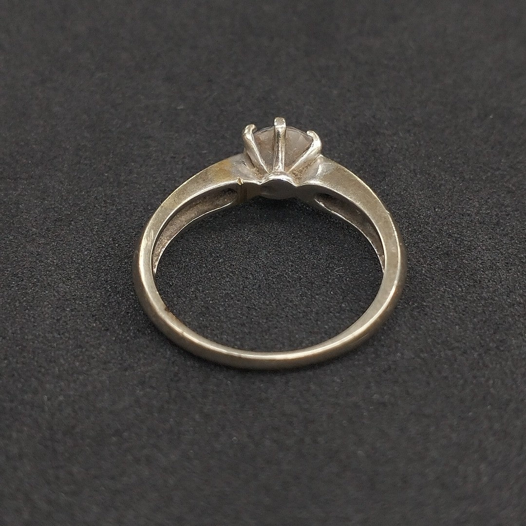 SOLITARIO ORO 14 K 3.4 GRMS (SEMINUEVO)