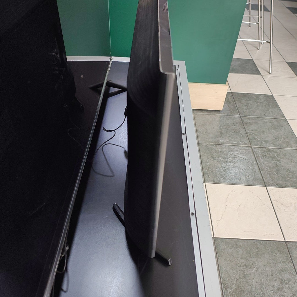 PANTALLA SAMSUNG BE32T-B (2024) 32" LED HD (SEMINUEVO)