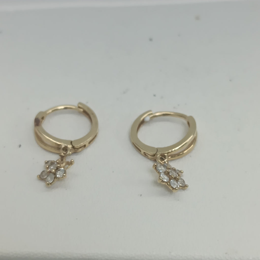 ARETES PAR ORO 14 K 1,60 GRMS (SEMINUEVO)