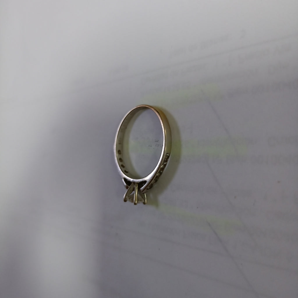 ANILLITO ORO BLANCO 14 K 2,03 GRMS (SEMINUEVO)