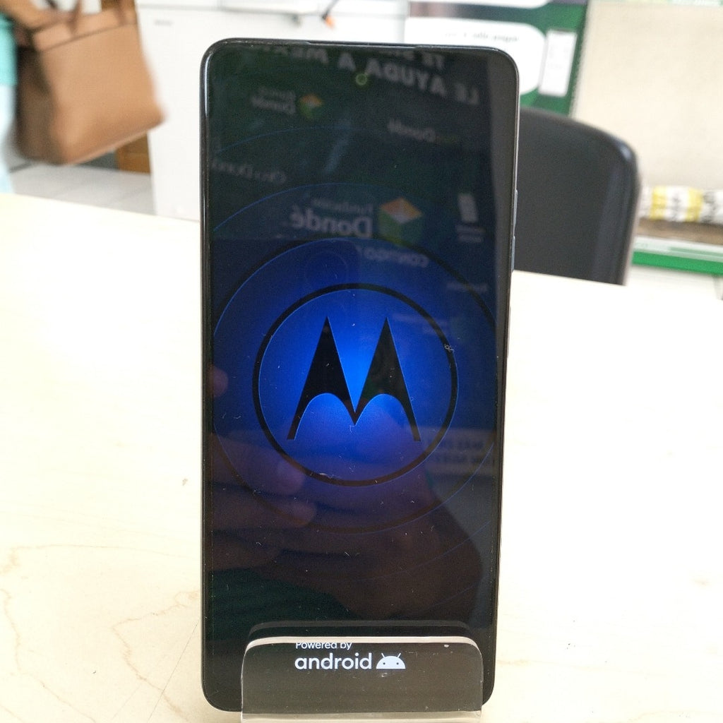 CELULAR MOTOROLA MOTO G24 POWER XT2425-1 (2024) 256 GB 4 GB RAM (SEMINUEVO)