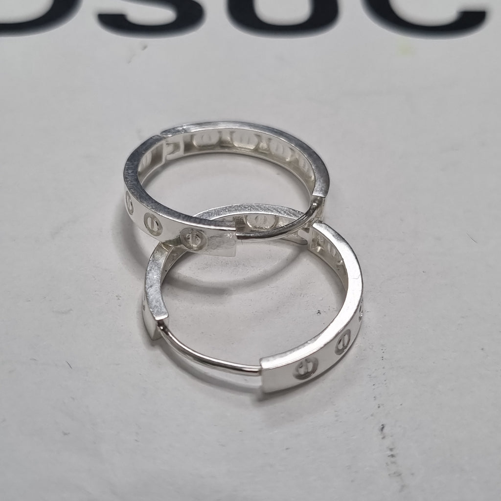 ARETES ARRACADAS FIG TORNILLOS PLATA .925 2.63 GR (NUEVO)