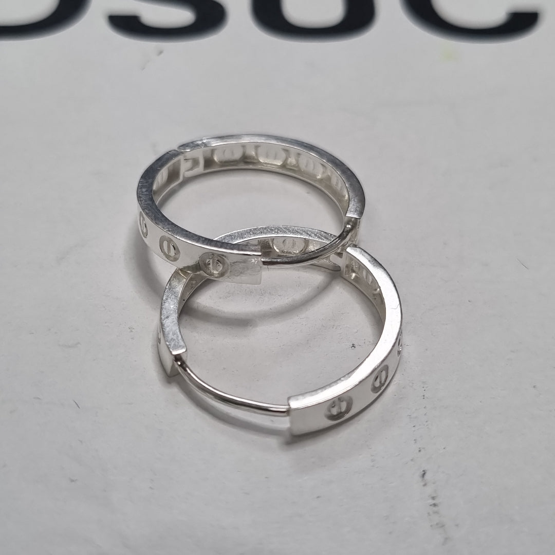 ARETES ARRACADAS FIG TORNILLOS PLATA .925 2.63 GR (NUEVO)