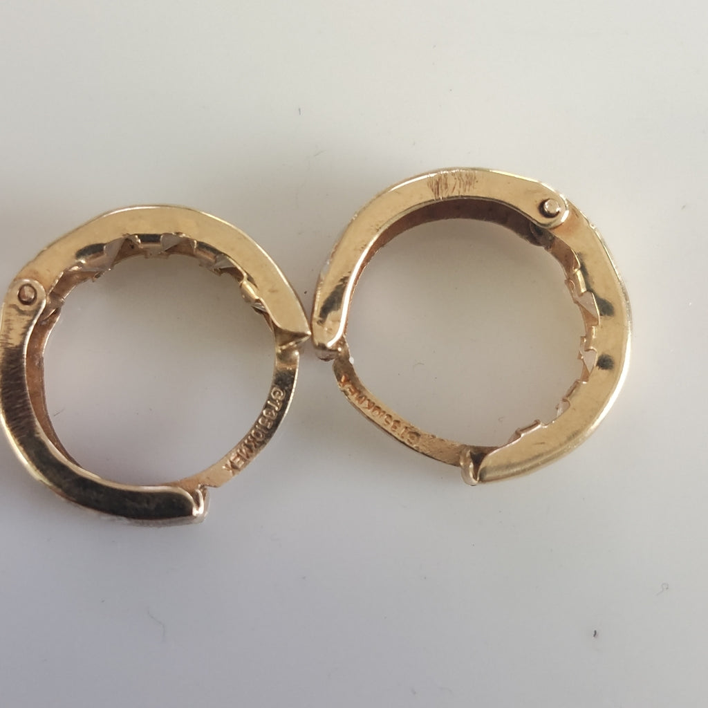 ARRACADAS PAR ORO 10 K 1.4 GRMS (SEMINUEVO)