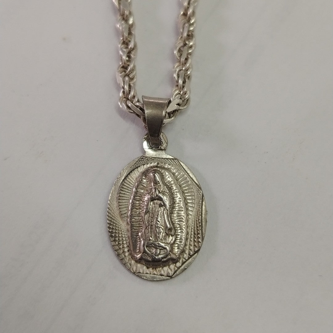 CADENA, MEDALLA RELIGIOSA PLATA 12.5 GRMS (SEMINUEVO)