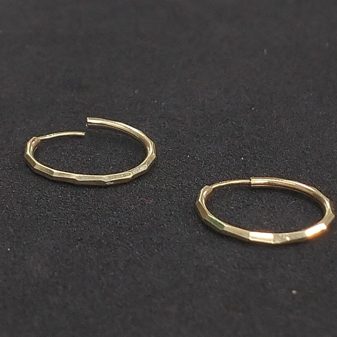 ARRACADAS PAR ORO 10 K 0,60 GRMS (SEMINUEVO)
