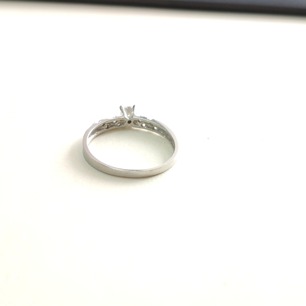 SOLITARIO ORO BLANCO 14 K 2,10 GRMS (SEMINUEVO)