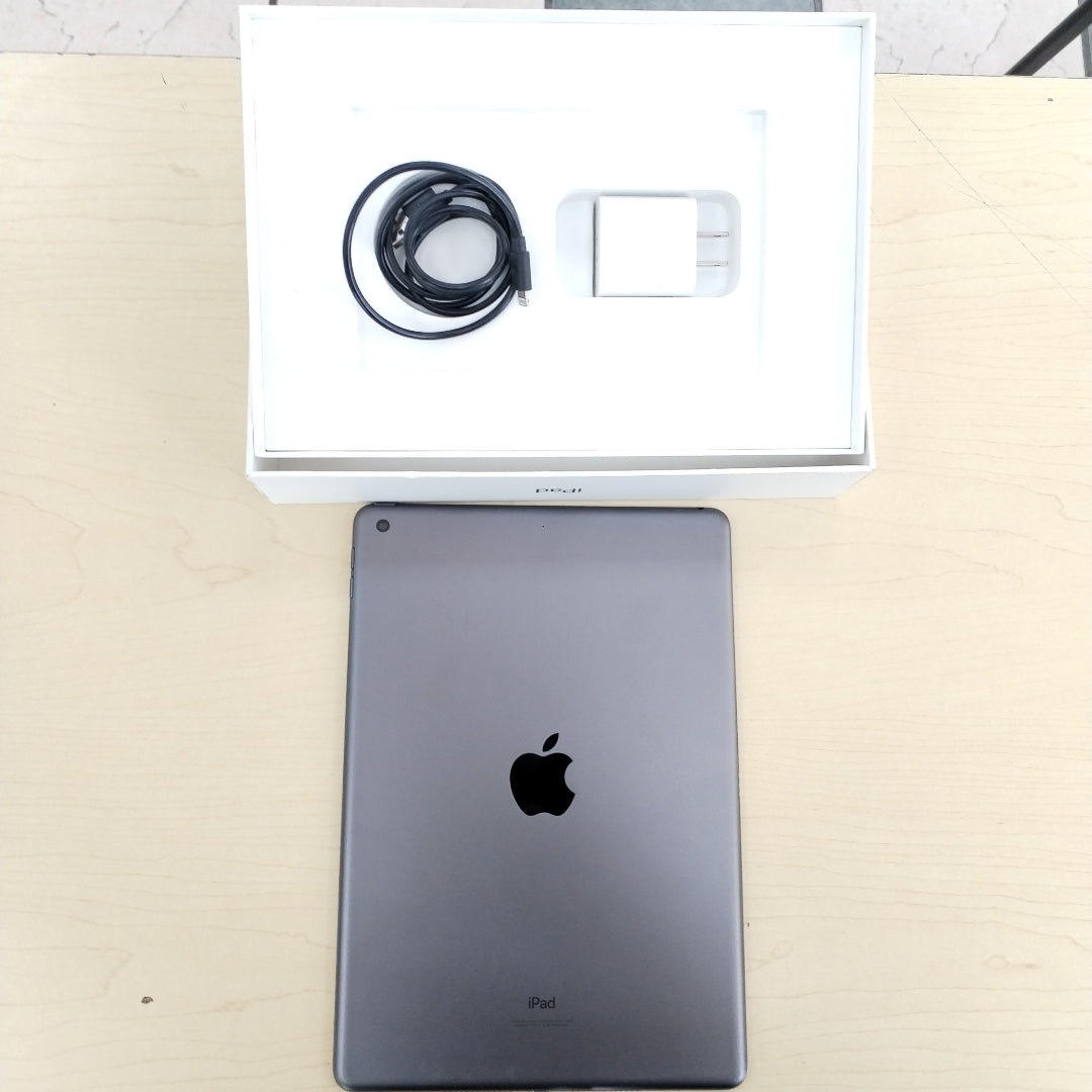 TABLETA APPLE IPAD 9 A2602 64 GB 3 GB RAM (SEMINUEVO)