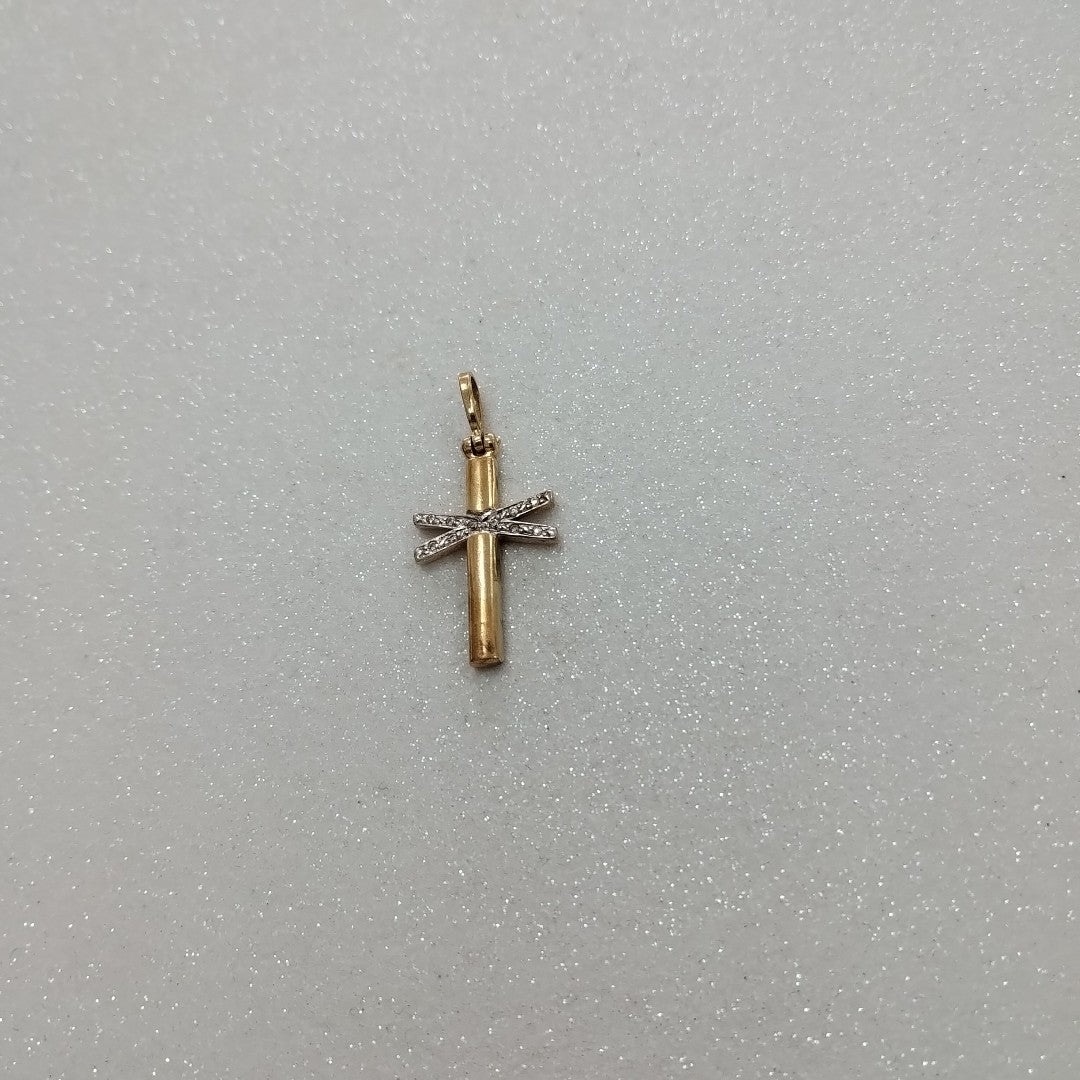 CRUZ ORO 14 K 3.4 GRMS (SEMINUEVO)
