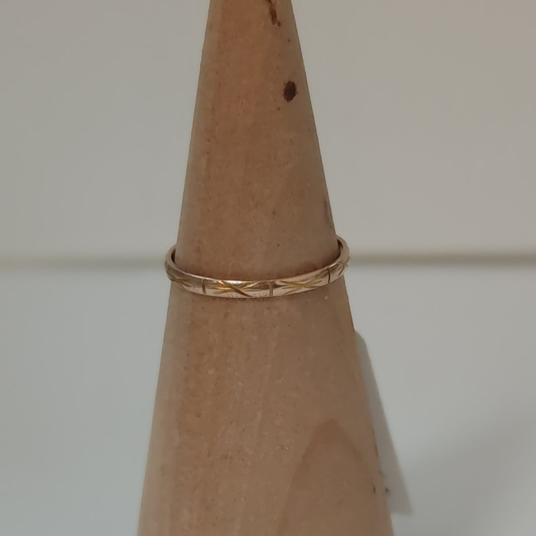 ARGOLLA ORO 10 K 0.8 GRMS (SEMINUEVO)