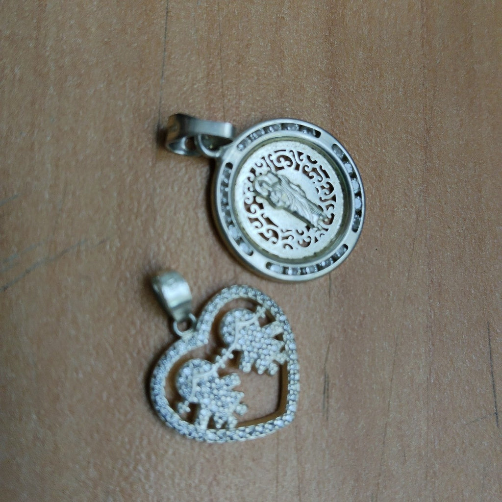 DIJE, MEDALLA RELIGIOSA PLATA 4 GRMS (SEMINUEVO)