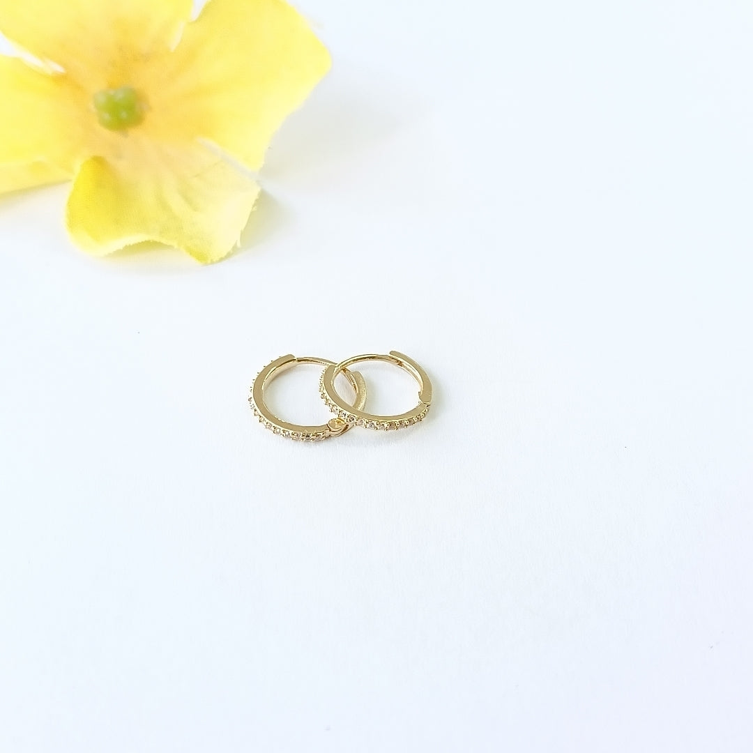HUGGIES ORO 14K 1.3 (NUEVO)