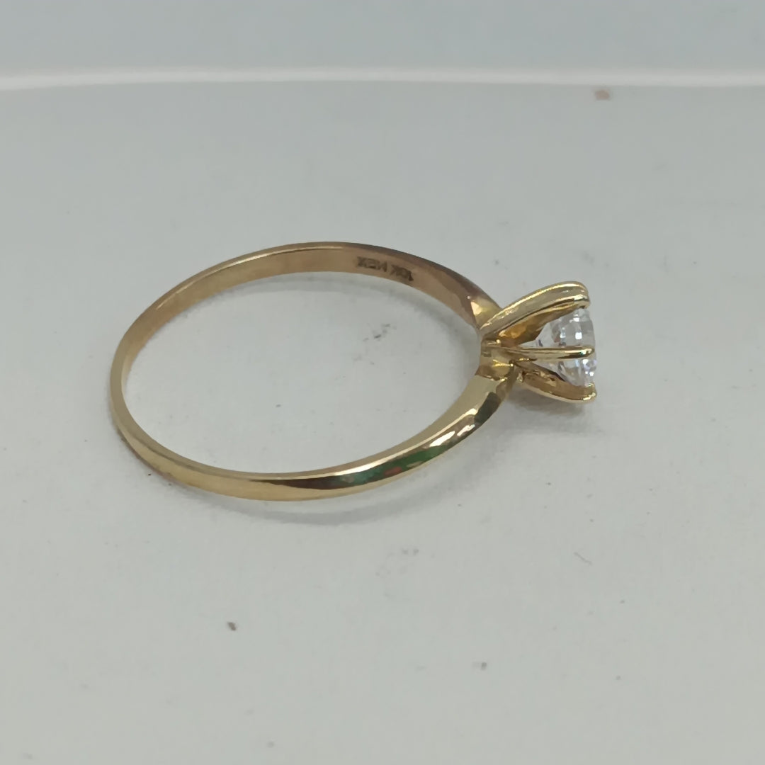 SOLITARIO ORO 10 K 1.5 GRMS (SEMINUEVO)