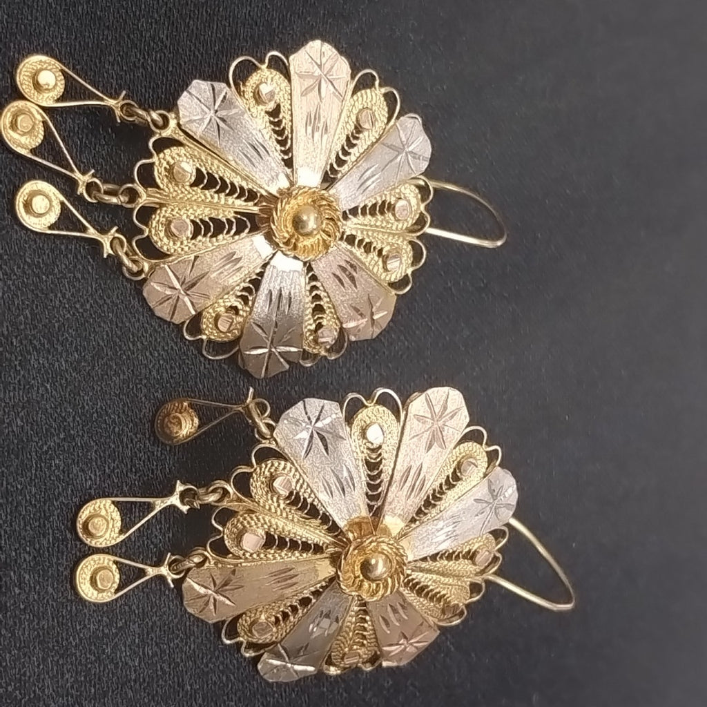 ARETES PAR ORO 10 K 6.7 GRMS (SEMINUEVO)