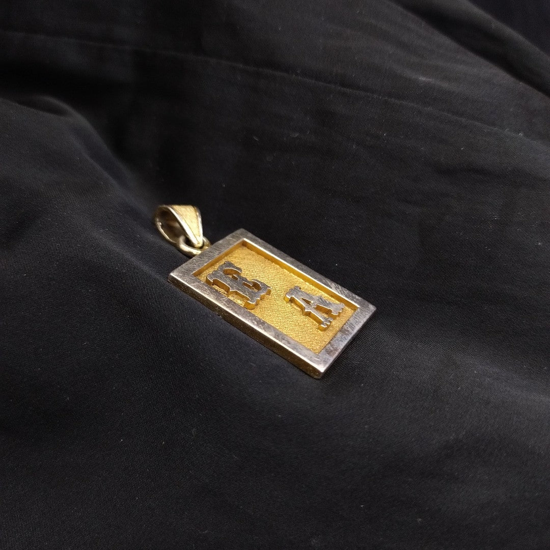 DIJE ORO 8 K 8.9 GRMS (SEMINUEVO)