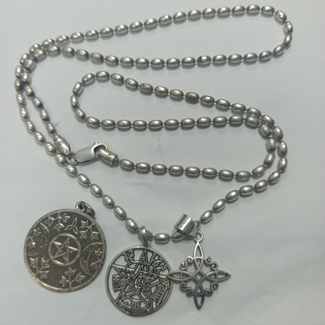 CADENA, DIJE PLATA 20.6 GRMS (SEMINUEVO)