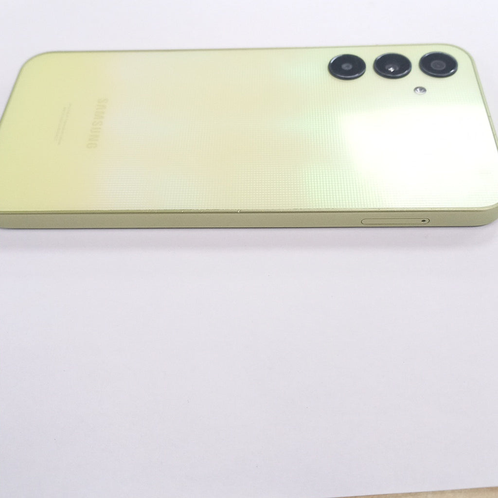 CELULAR SAMSUNG GALAXY A25 5G SM-A256E/N (2023) 128 GB 6 GB RAM (SEMINUEVO)