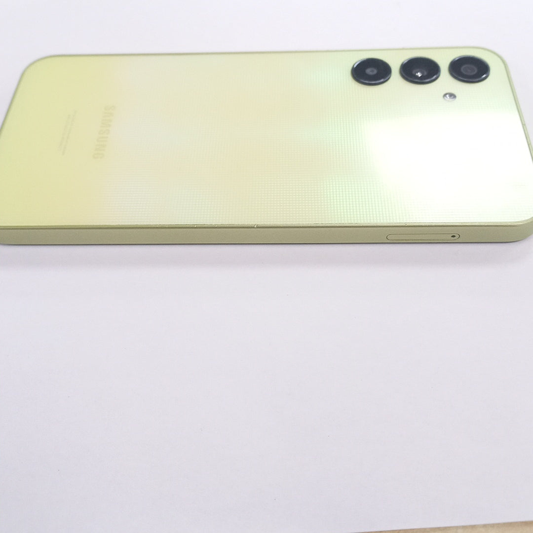 CELULAR SAMSUNG GALAXY A25 5G SM-A256E/N (2023) 128 GB 6 GB RAM (SEMINUEVO)
