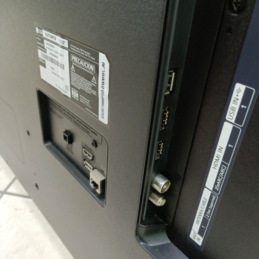 PANTALLA LG 55UR7800PSB (2024) 55" LED 4K (SEMINUEVO)