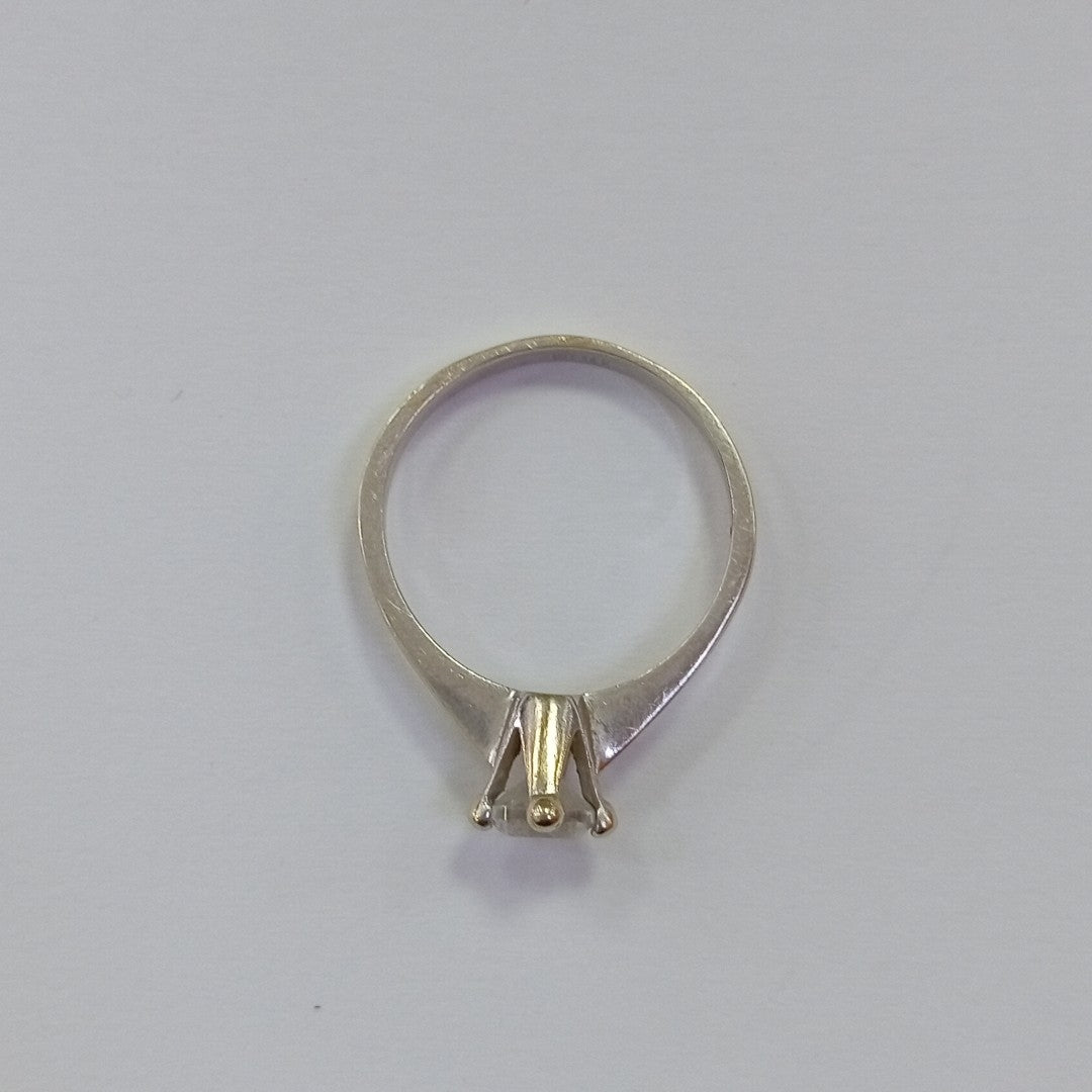 ANILLITO ORO BLANCO 14 K 2.7 GRMS (SEMINUEVO)