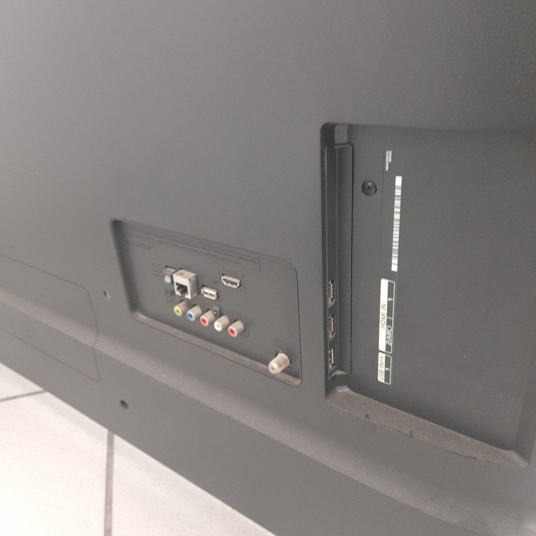 PANTALLA LG 49UN7100PUA (2021) 49" LED 4K (SEMINUEVO)