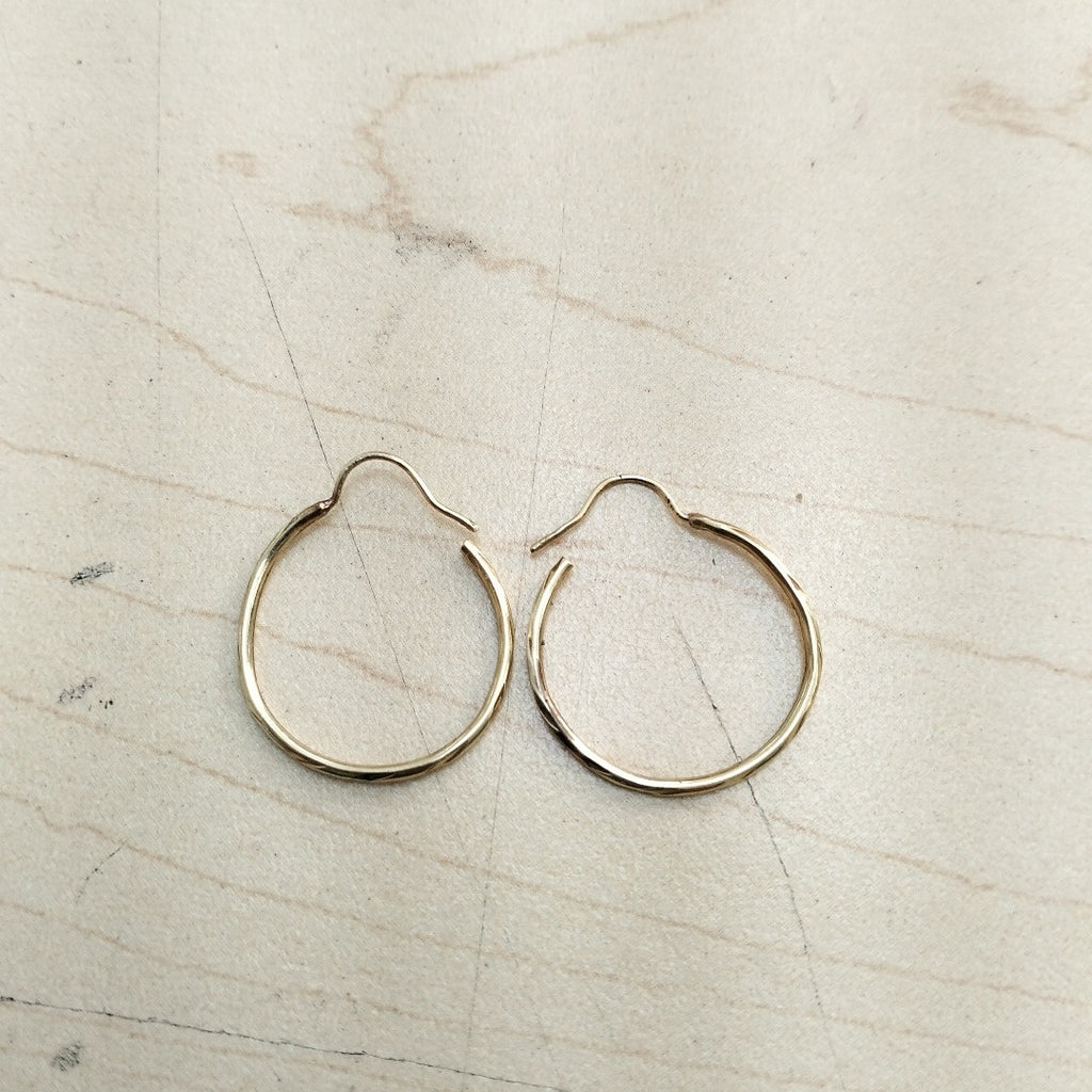 ARRACADAS PAR ORO 14 K 1 GRMS (SEMINUEVO)