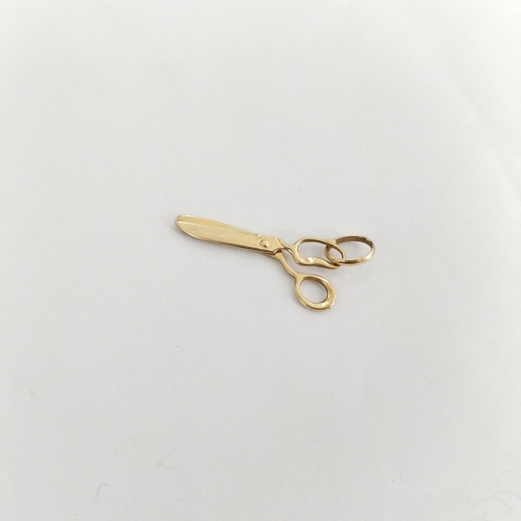 DIJE ORO 14 K 1.1 GRMS (SEMINUEVO)