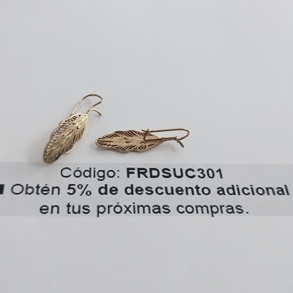 ARETES PAR ORO, ORO MUY BAJO 8 K 3.1 GRMS (SEMINUEVO)