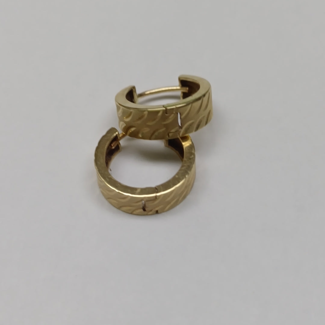 ARETES PAR ORO 14 K 2.8 GRMS (SEMINUEVO)