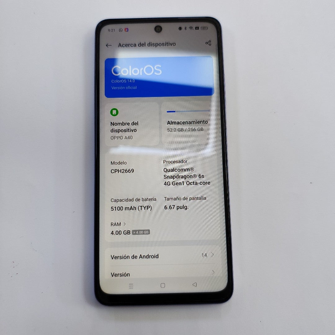 CELULAR OPPO A40 CPH2669 (2024) 256 GB 4 GB RAM (SEMINUEVO)