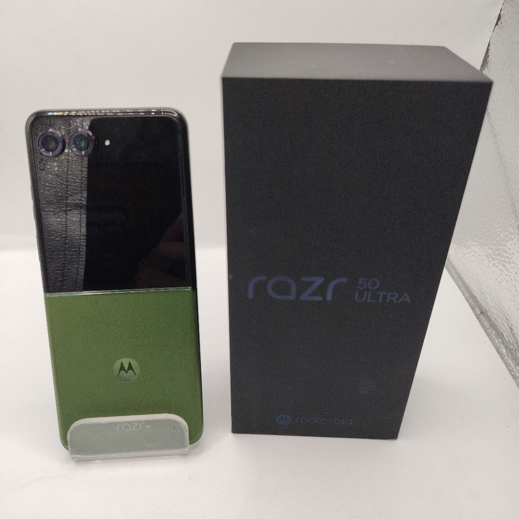 CELULAR MOTOROLA RAZR 50 ULTRA XT2451-3 (2024) 512 GB 12 GB RAM (SEMINUEVO)