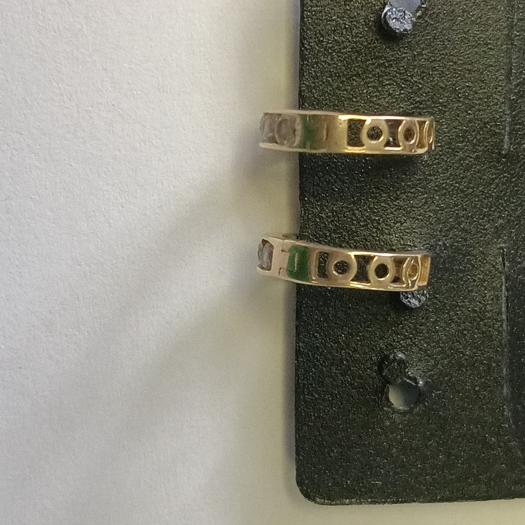 ARRACADAS PAR ORO 10 K 1 GRMS (SEMINUEVO)