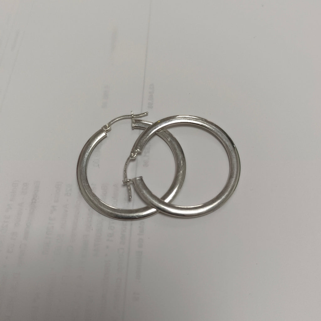 ARRACADAS PAR PLATA 3.8 GRMS (SEMINUEVO)