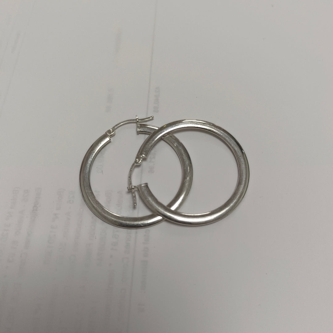 ARRACADAS PAR PLATA 3.8 GRMS (SEMINUEVO)