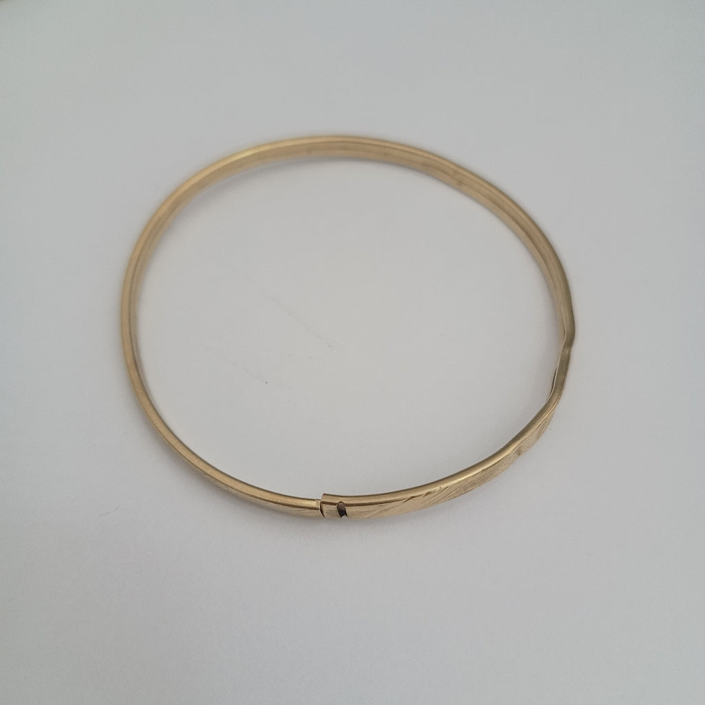 PULSERA RIGIDA ORO 10 K 4.8 GRMS (SEMINUEVO)